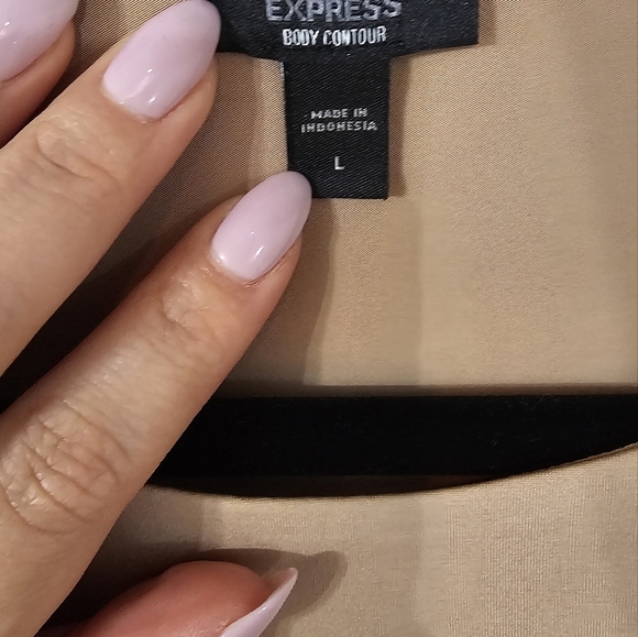 Express Body Contour Nude Bodysuit Size L - Picture 2 of 6